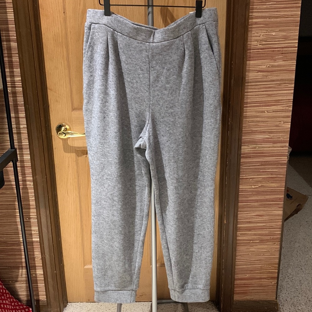 EXPRESS HIGH WAISTED LUXE TEXTURE PLEATED JOGGERS